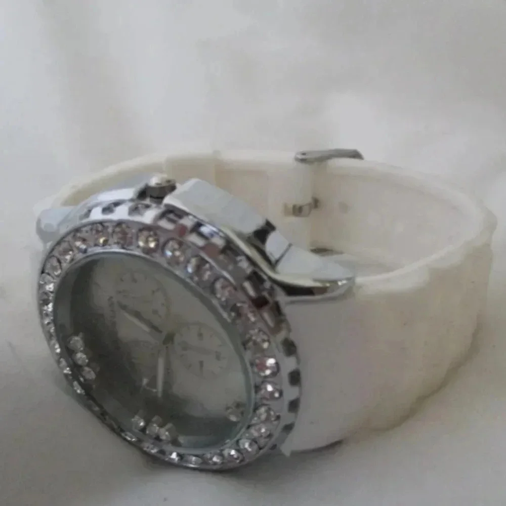 Gracie Lynn Watch White Buckle Band Round Face Silver Toned Rhinestones